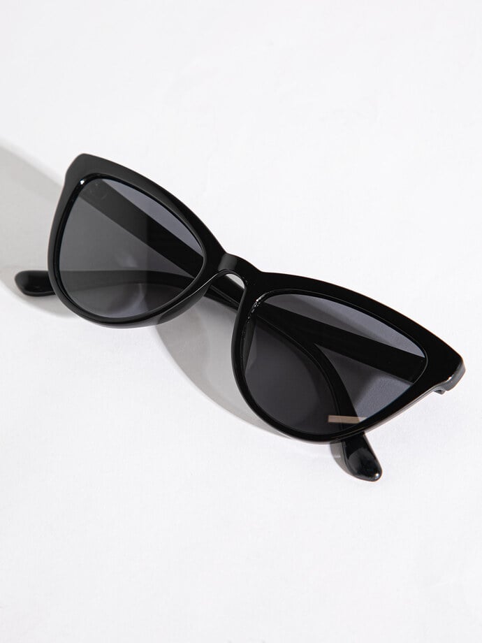 Cat Eye Frame Sunglasses with Case Image 1