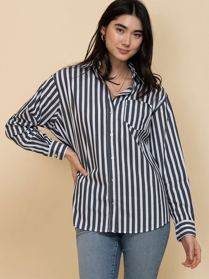 Relaxed Button-Up Shirt Image 5