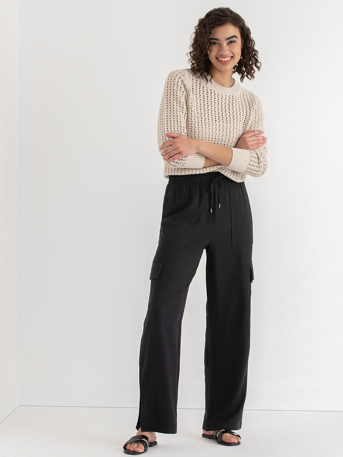 Pull on cargo capris online