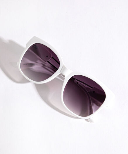 Women's Large White Round Sunglasses, White Women's Large White Round Sunglasses, White
