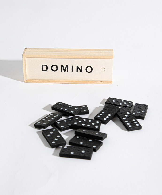 Dominoes Game Set Image 2
