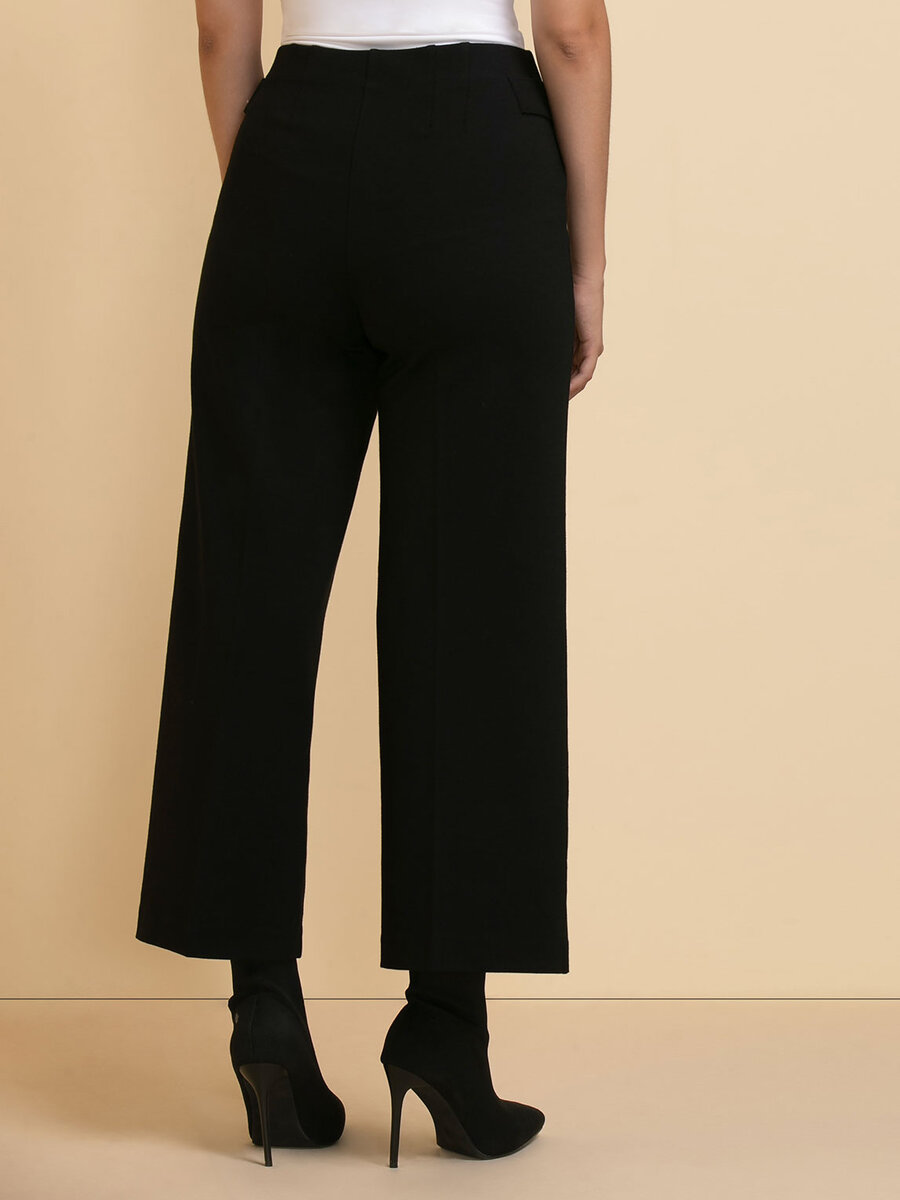 Ponte Pull-On Wide Leg Crop Pant by Jules & Leopold