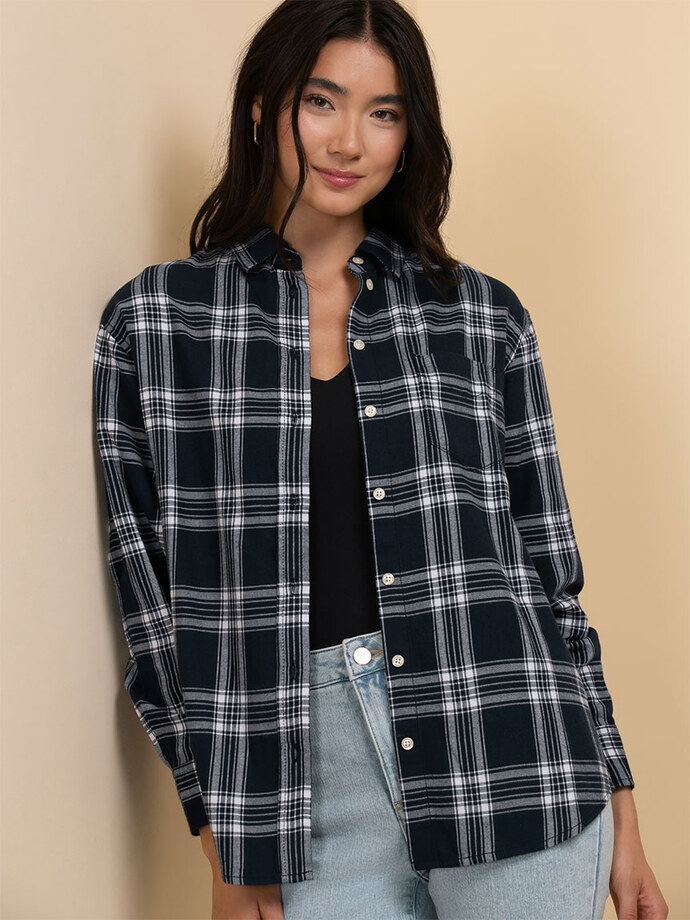 Relaxed Fit Long Sleeve Plaid Shirt Image 1