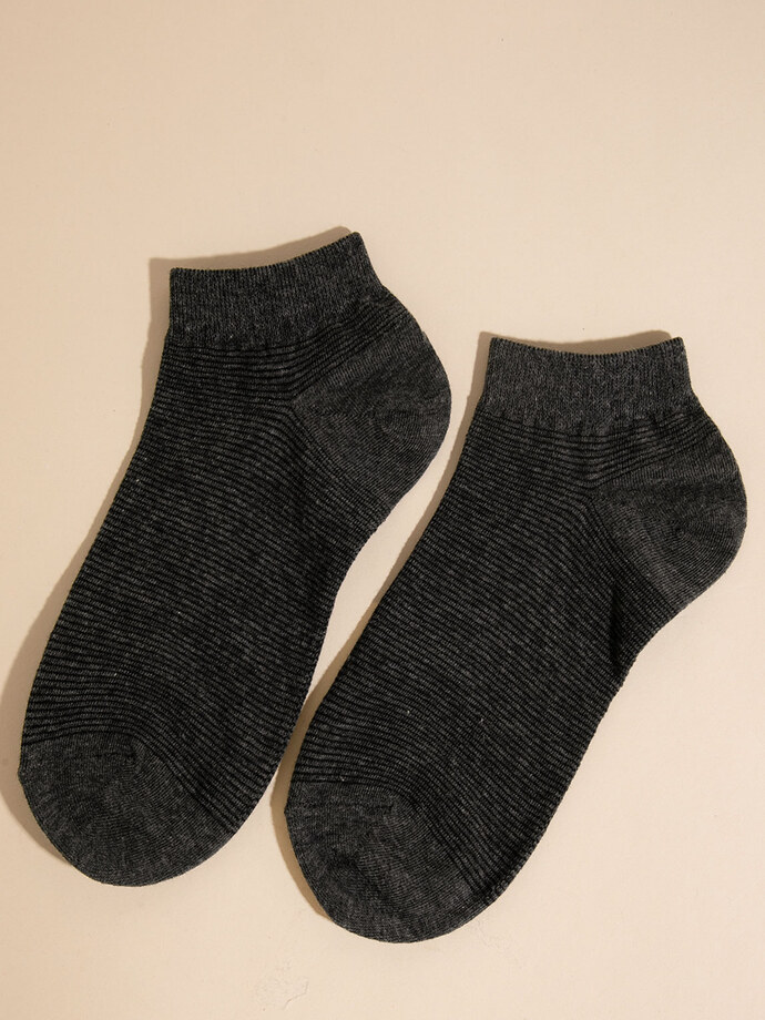Fine Stripe Ankle Sock Image 5
