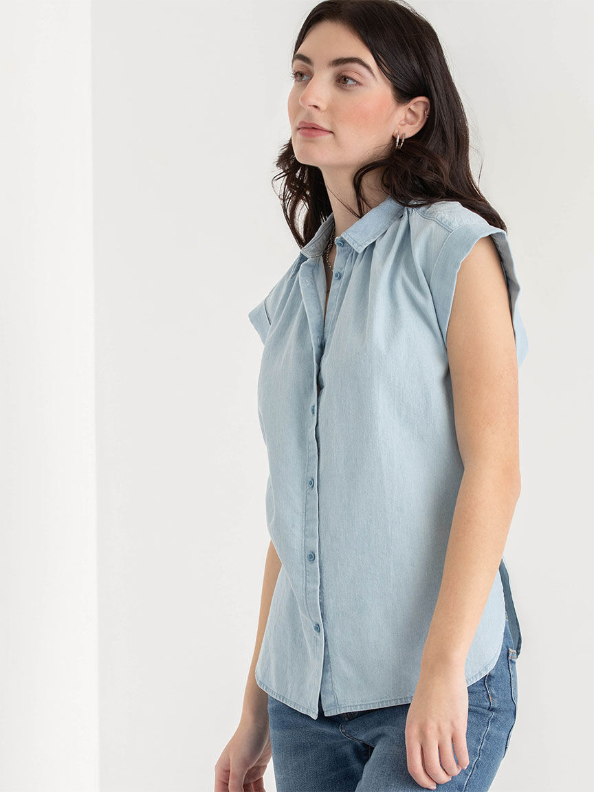 Relaxed Fit Button Up Denim Blouse Ricki s Size L Light Wash Colour