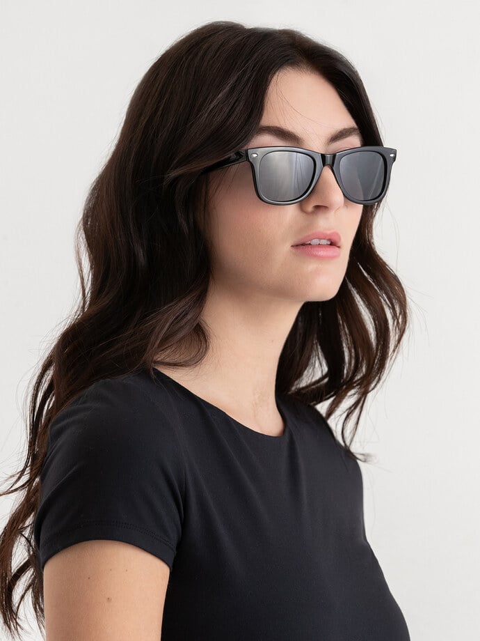 Wayfarer Frame Sunglasses with Case Image 2