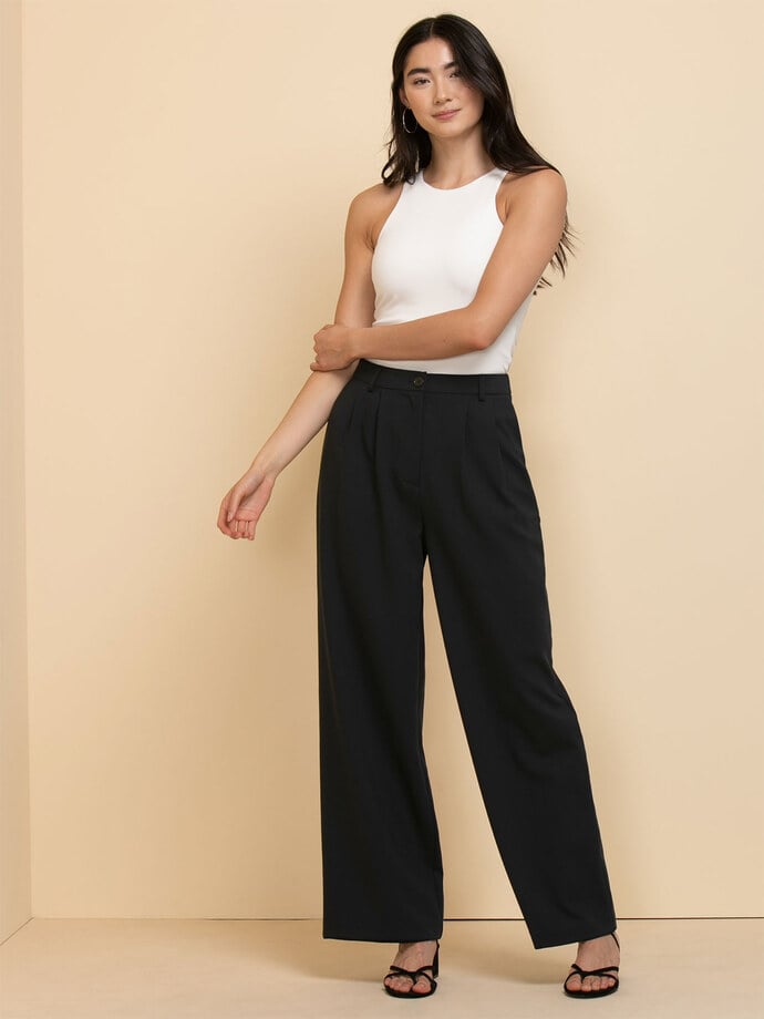 Maxwell Wide Leg Pleated Pant in Luxe Tailored Image 5