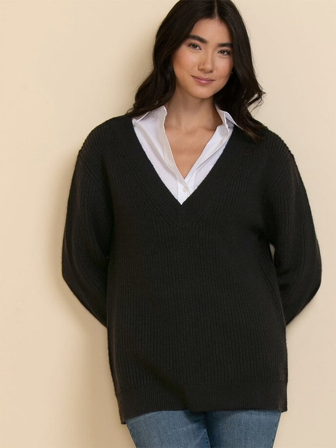 Long Sleeve V-Neck Sweater Image 3