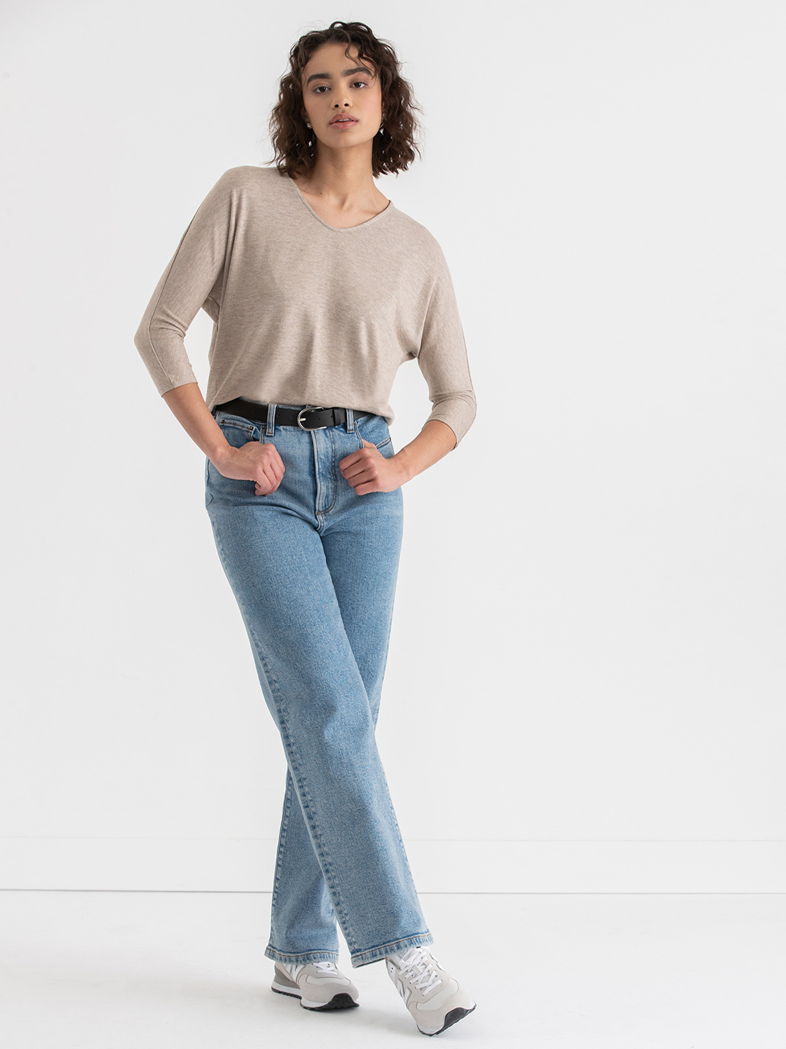 Easy V-Neck Hacci Knit Top