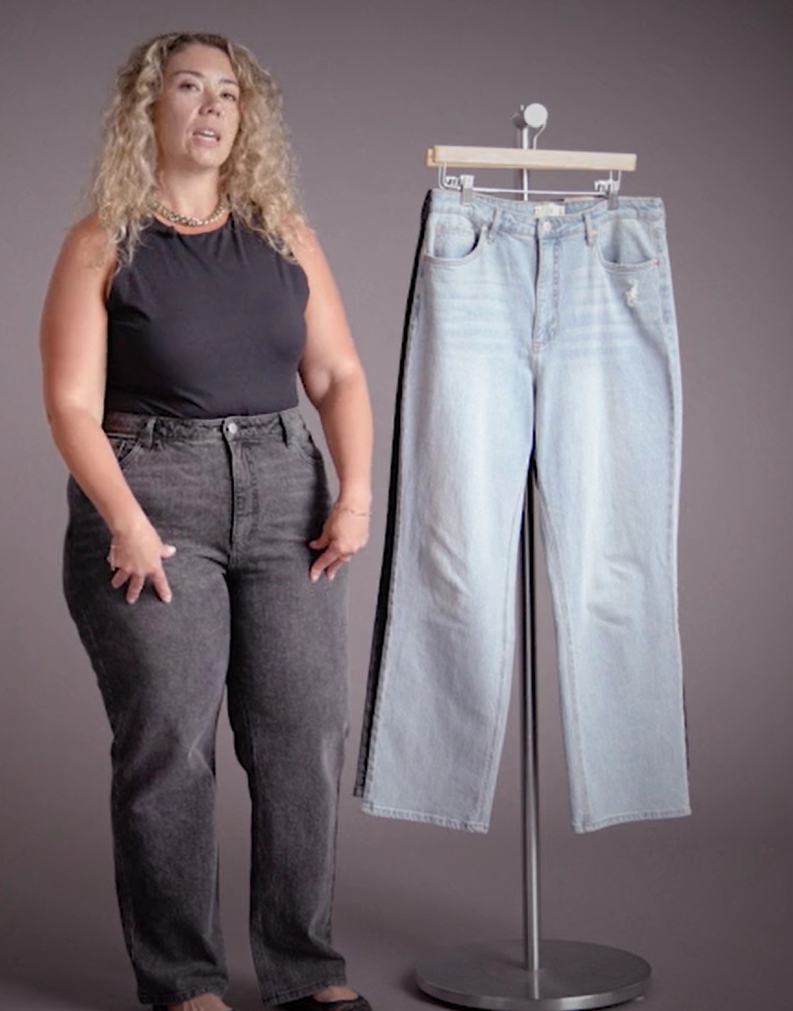 Lucy 90's Straight Jeans