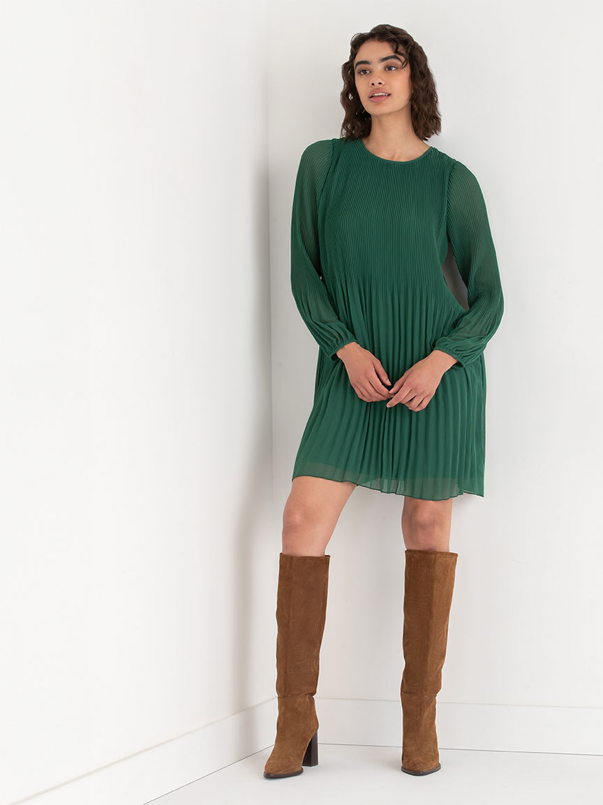 Scoop Neck Release Pleat Knee-Length Dress