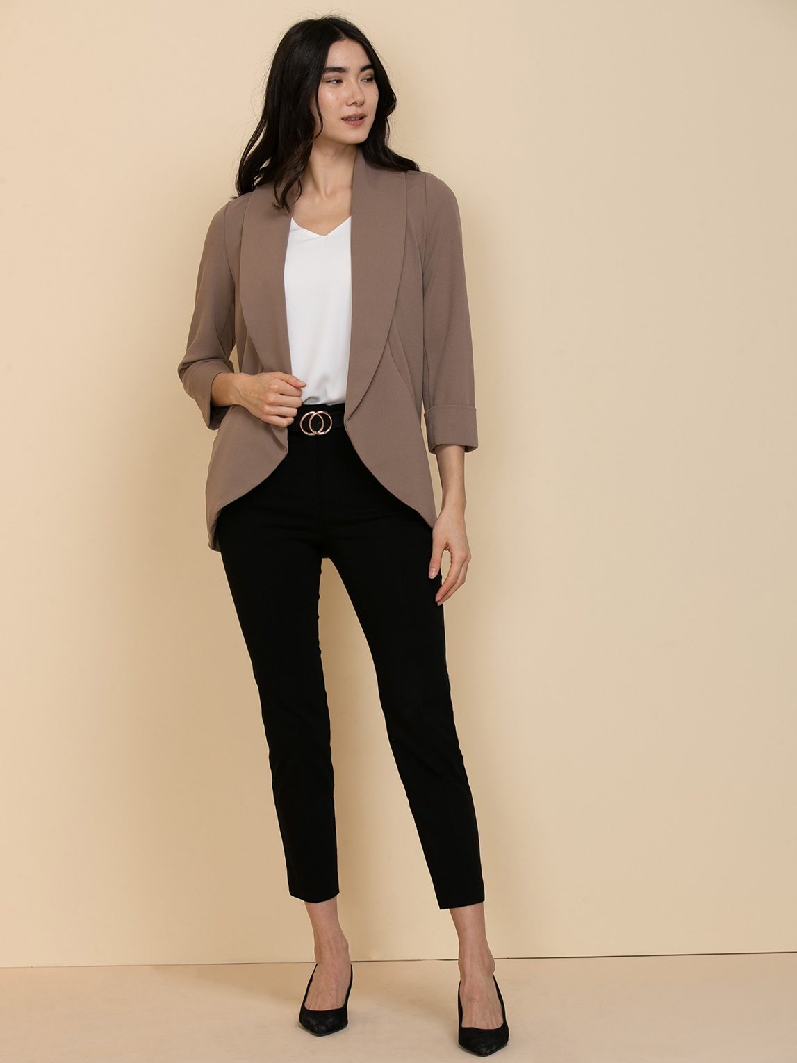 Vera Short Sleeve 2-Layer Essential V-Neck Blouse