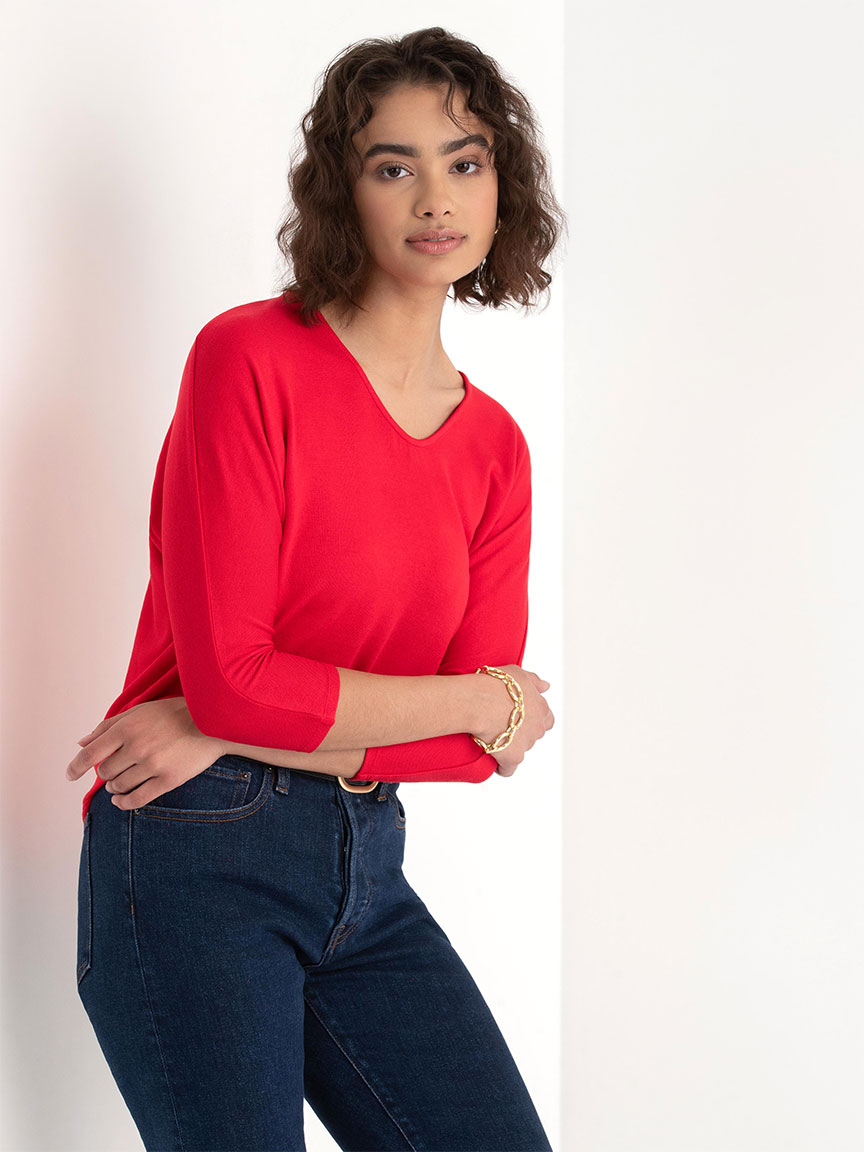 Easy V-Neck Hacci Knit Top