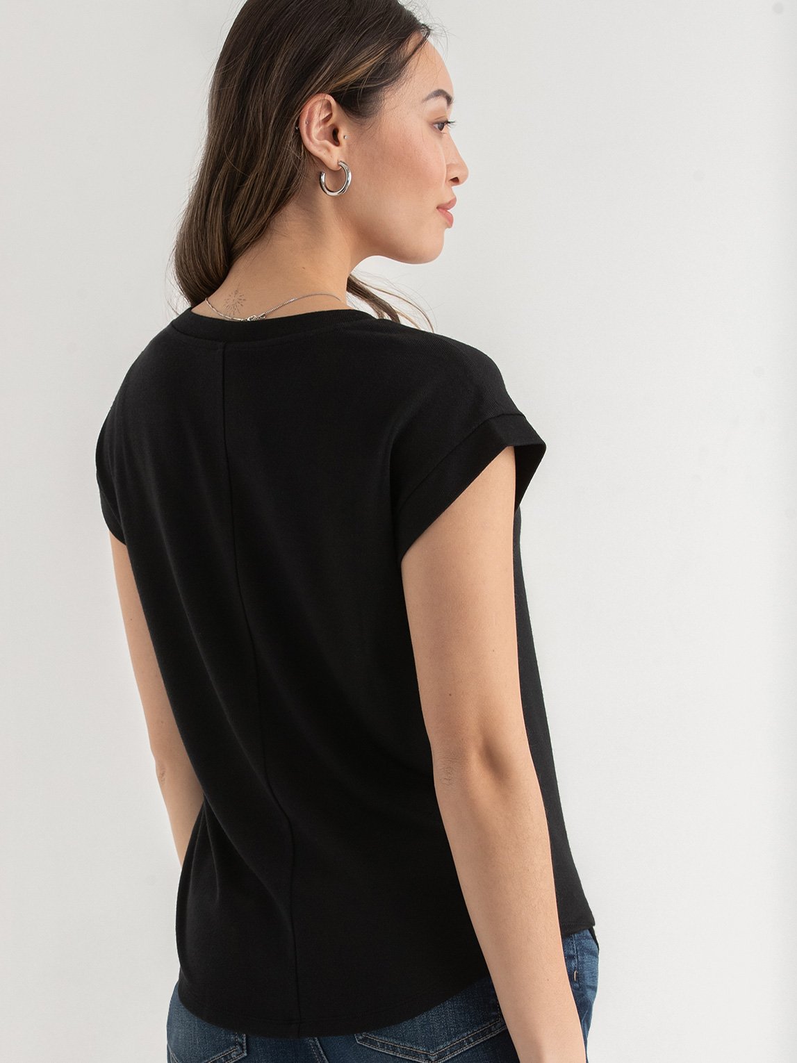 Holly V-Neck Hacci Top