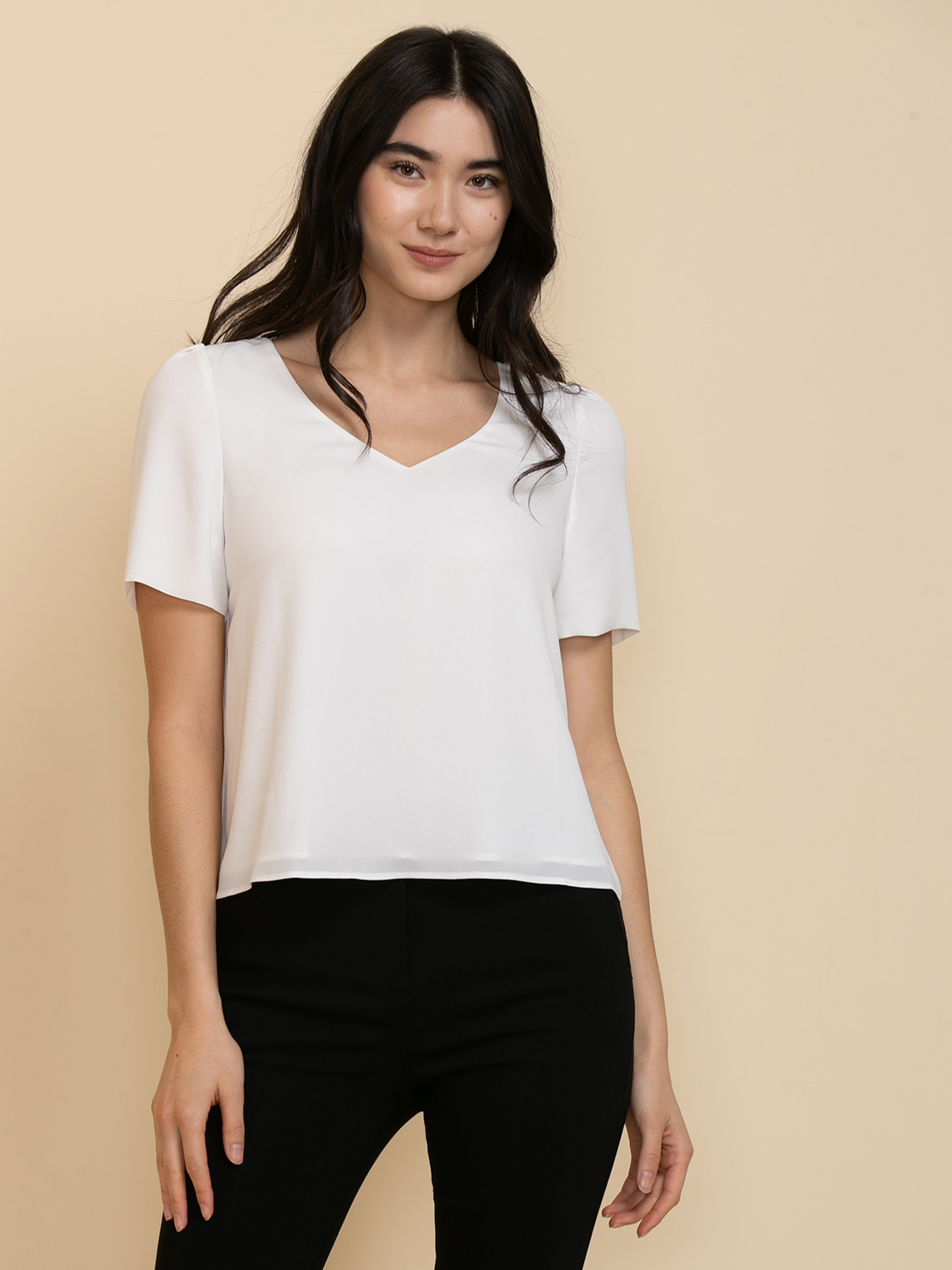 Vera Short Sleeve 2-Layer Essential V-Neck Blouse