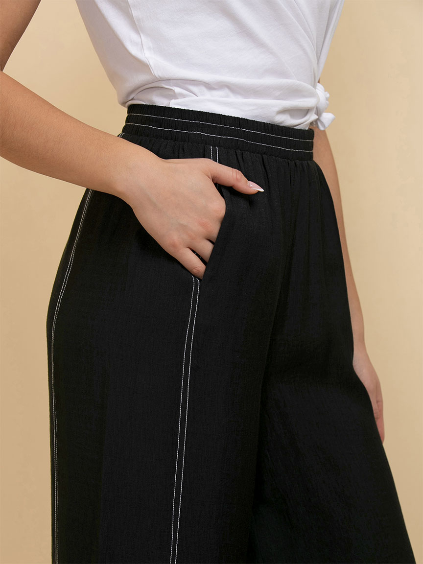 Wide Crop Pants with Contrast Stitching