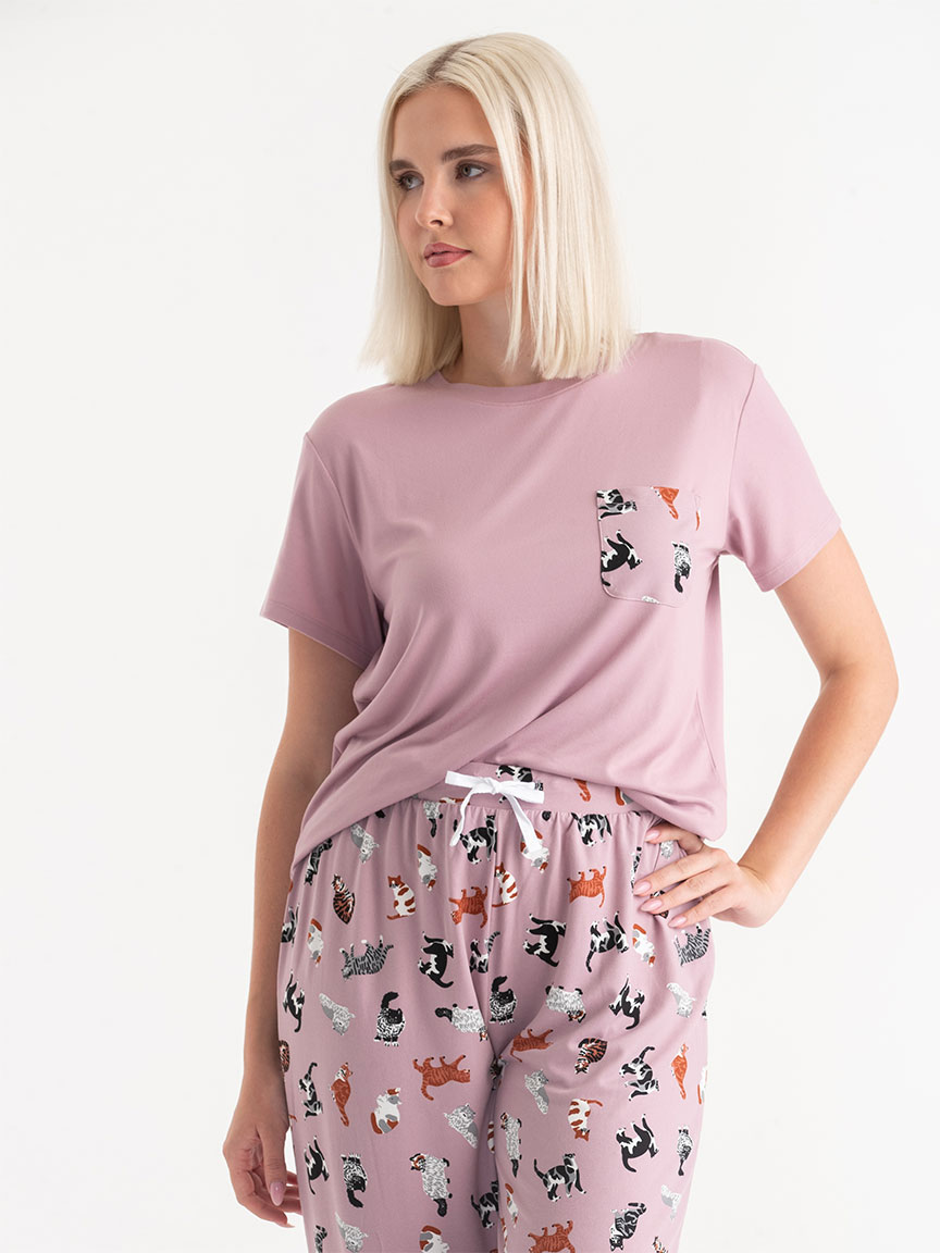 T-Shirt and Print Pants Pajama Set