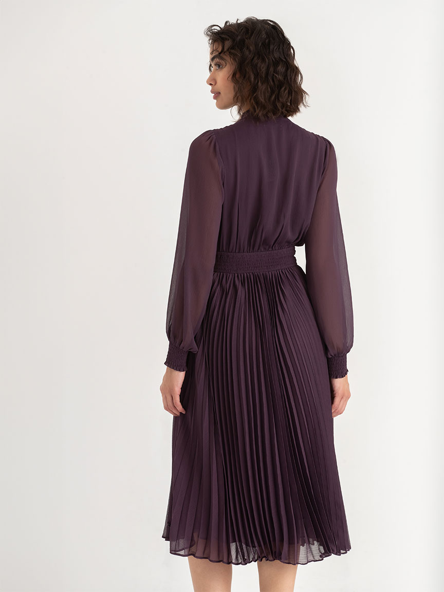 Long Sleeve Pleated Midi Dress