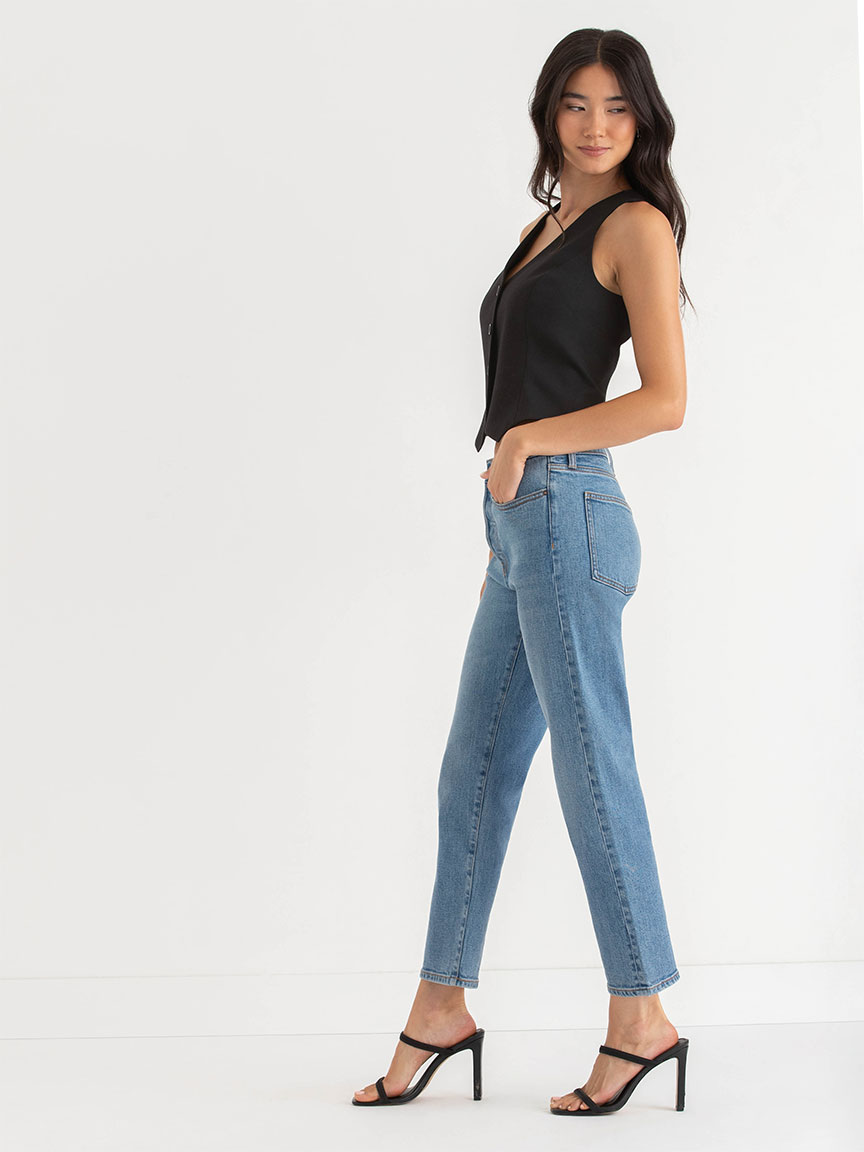 Sloane Straight Ankle Jeans