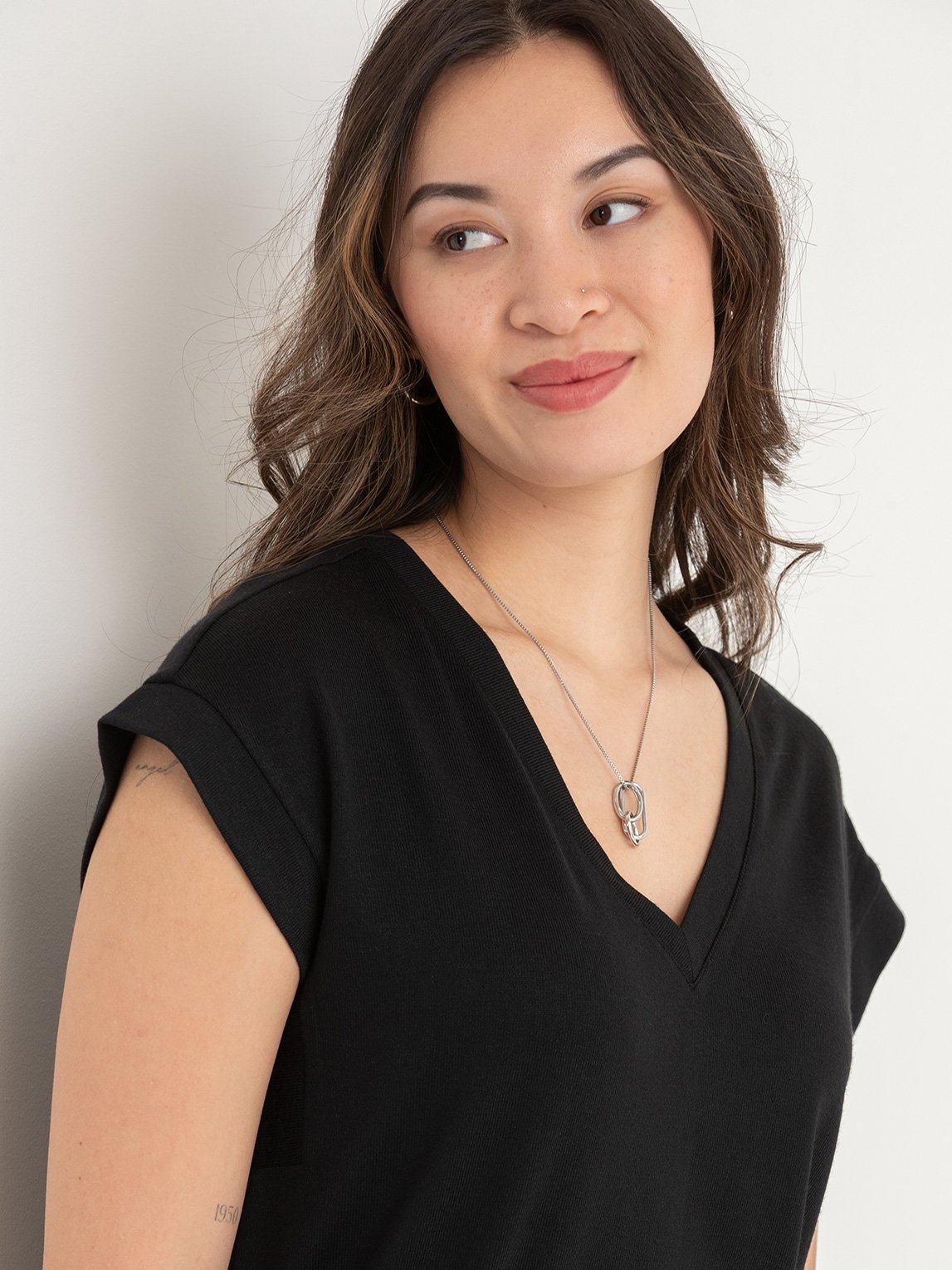Holly V-Neck Hacci Top