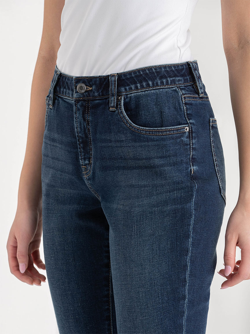 Gigi Girlfriend Jeans